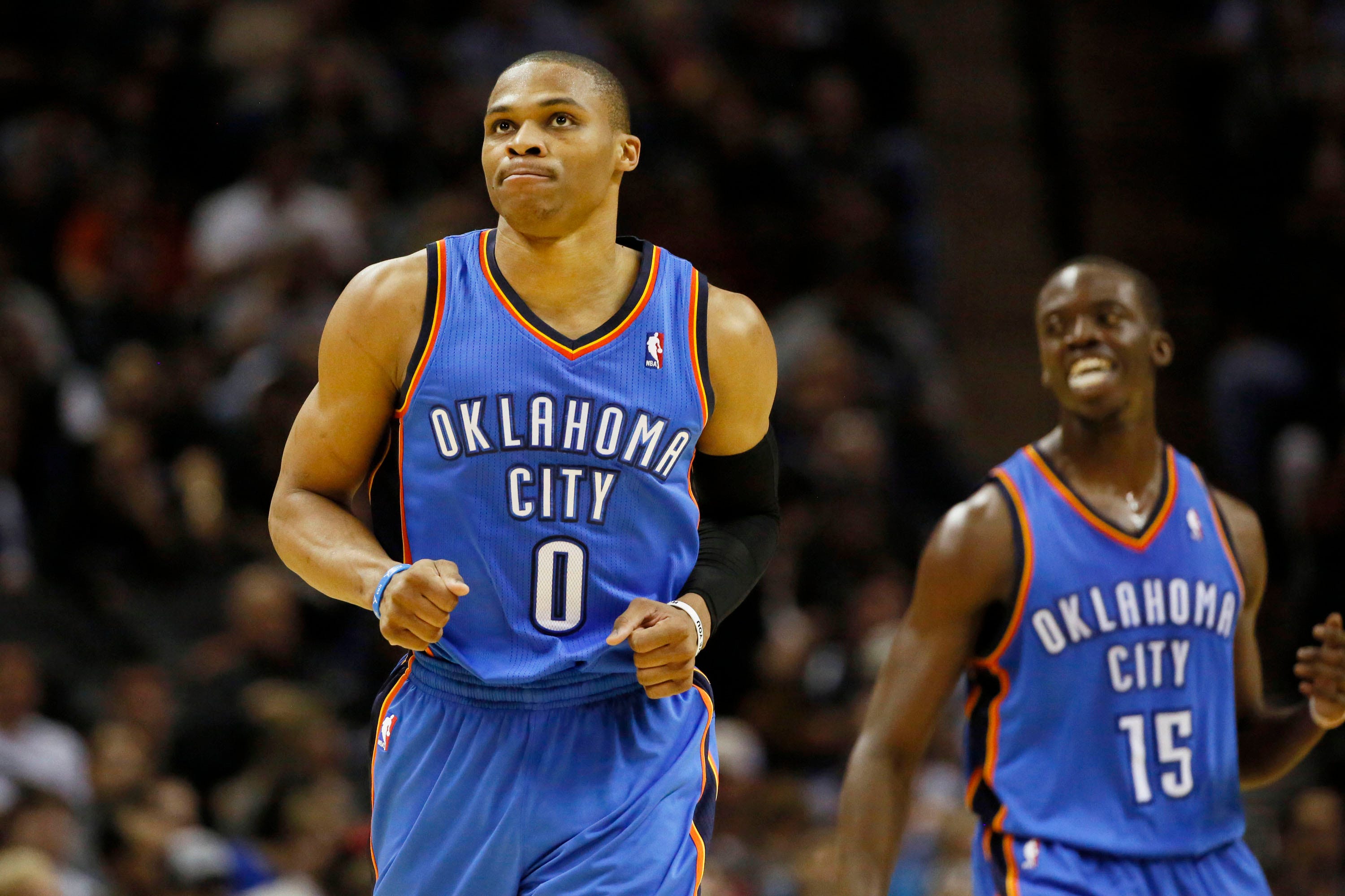 russell westbrook knee pads